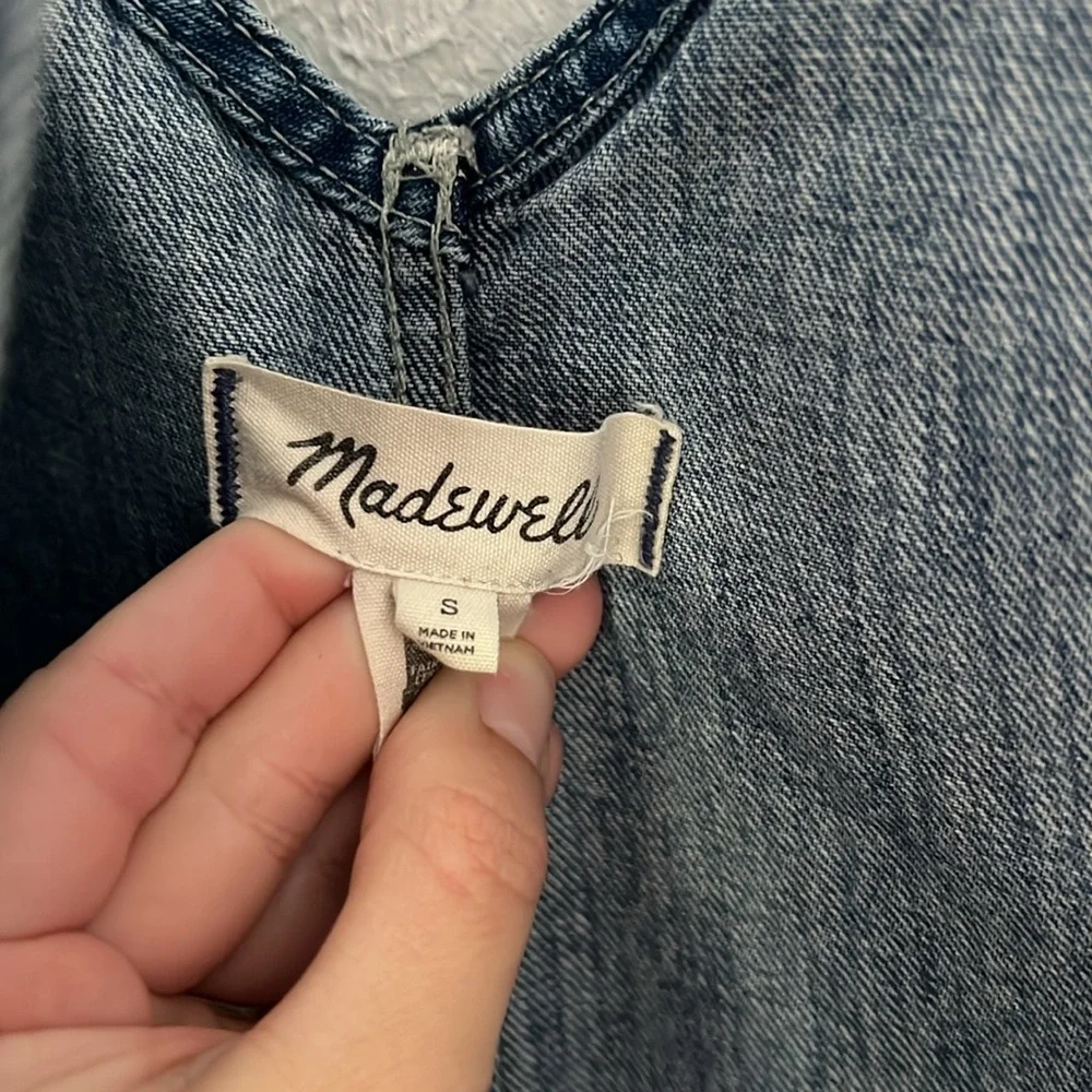 Madewell Adirondack Short Overalls in Wrightwood Wash - Picture 7 of 8